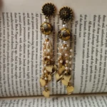 Vintage Gold Filigree Pearl & Leaf Drop Earrings - Image 2